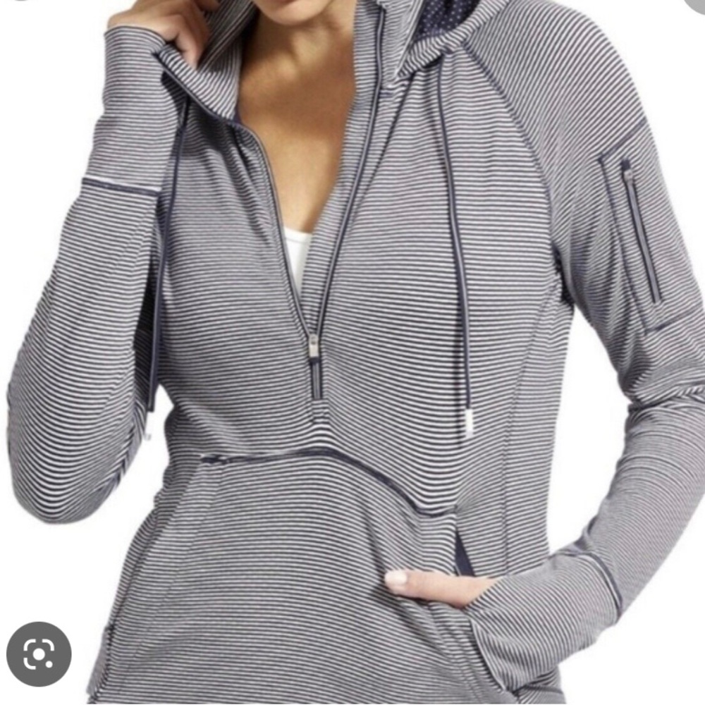 🤍💙WOMENS HEAVENLY HAIL ATHLETA HALF-ZIP💙🤍